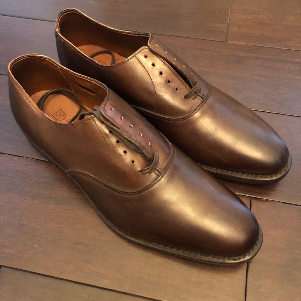 NEW ALLEN EDMONDS CARLYLE DARK BROWN SIZE 10